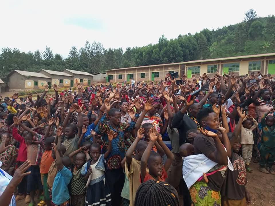 Community meal gathering